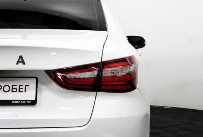 Lada (ВАЗ) Vesta I Рестайлинг (NG) с пробегом 2024 года, цена 1 360 000 рублей, 3890 км, седан, Автокод Объявления