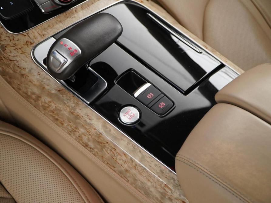 Audi A8 III (D4) Москва  - изображение 29