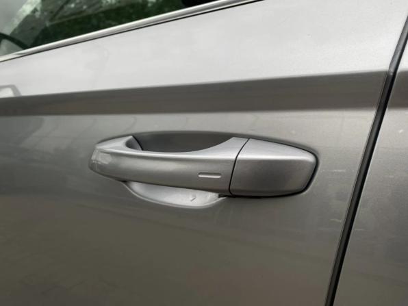 Skoda Karoq I с пробегом 2021 года, цена 2 399 000 рублей, 48644 км, внедорожник, Автокод Объявления