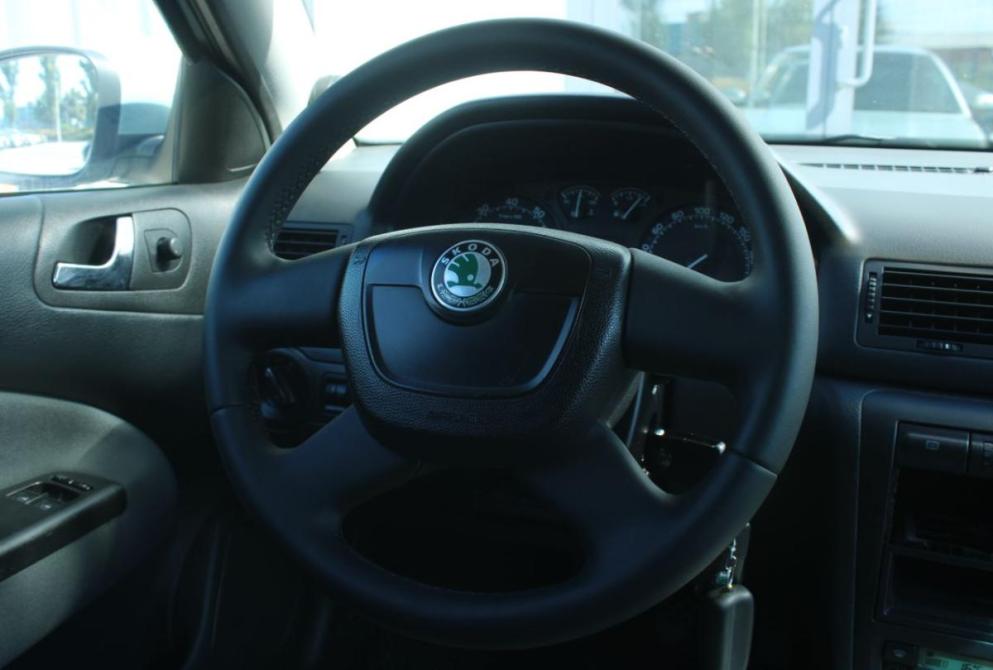Skoda Octavia I (A4) Рестайлинг Саратов  - изображение 17