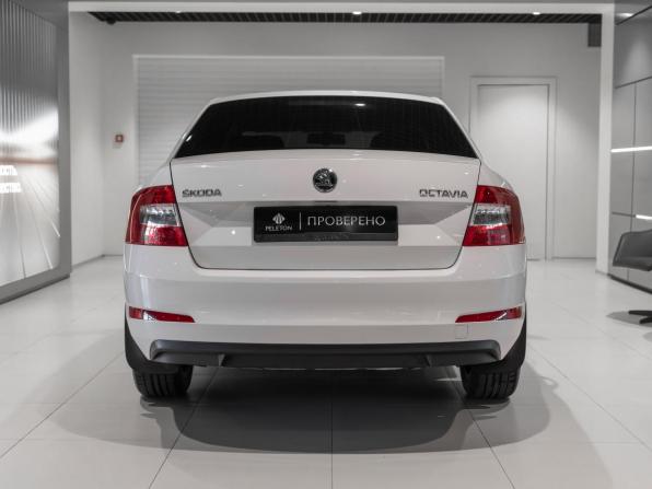 Skoda Octavia III (A7) с пробегом 2014 года, цена 960 000 рублей, 230000 км, лифтбек, Автокод Объявления