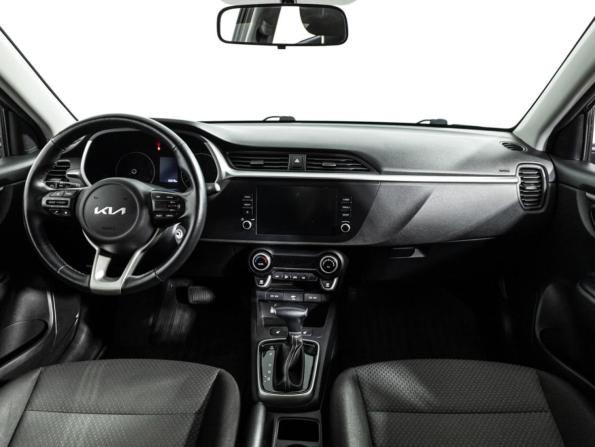 Kia Rio IV Рестайлинг с пробегом 2021 года, цена 1 799 777 рублей, 63374 км, хэтчбек, Автокод Объявления