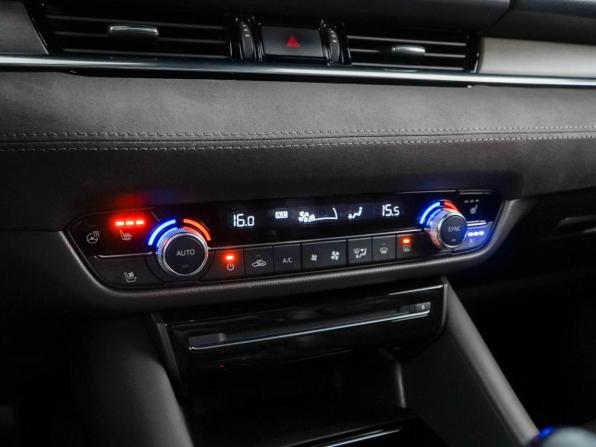 Mazda 6 III (GJ) Рестайлинг 2 с пробегом 2019 года, цена 2 317 090 рублей, 129713 км, седан, Автокод Объявления
