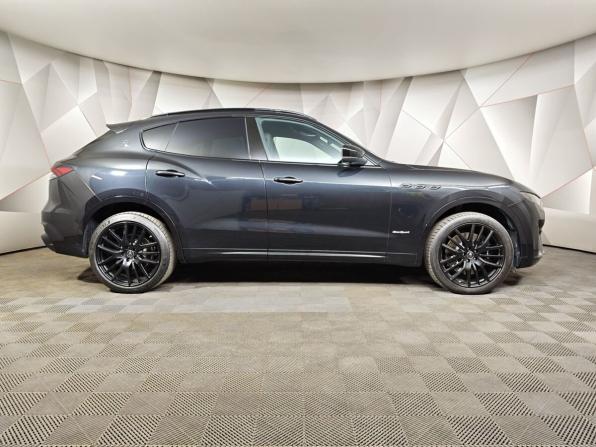 Maserati Levante I Рестайлинг с пробегом 2021 года, цена 7 800 000 рублей, 54253 км, внедорожник, Автокод Объявления