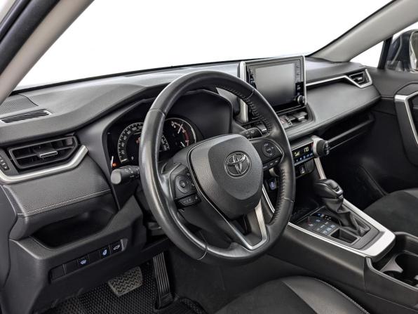 Toyota RAV4 V (XA50) с пробегом 2021 года, цена 3 250 000 рублей, 108997 км, внедорожник, Автокод Объявления