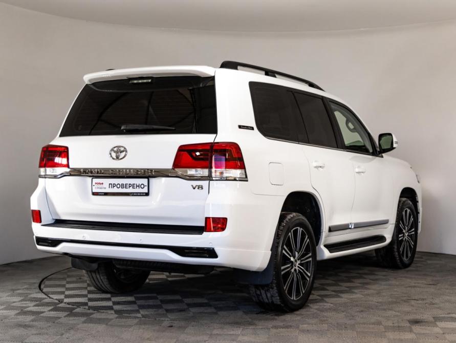 Toyota Land Cruiser 200 Series Рестайлинг 2 Санкт-Петербург  - изображение 6