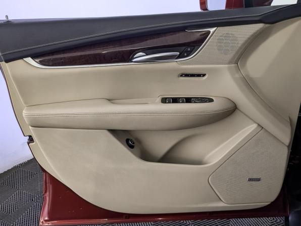 Cadillac XT5 I с пробегом 2019 года, цена 2 870 000 рублей, 137853 км, внедорожник, Автокод Объявления