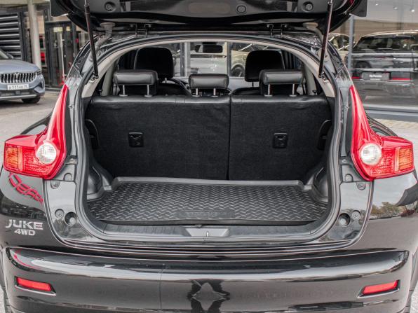 Nissan Juke I с пробегом 2013 года, цена 1 127 000 рублей, 147302 км, внедорожник, Автокод Объявления
