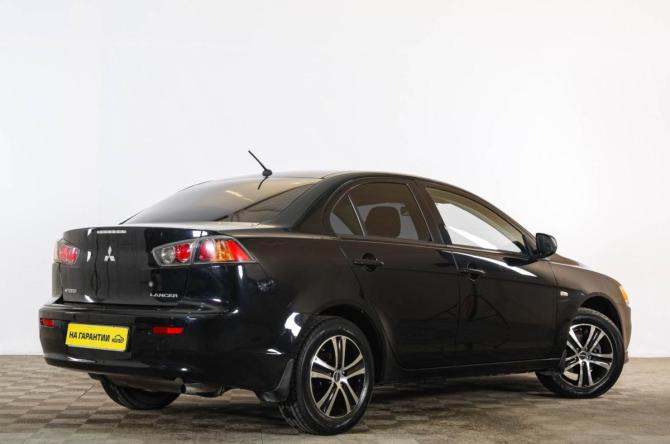 Mitsubishi Lancer X Рестайлинг с пробегом 2011 года, цена 1 049 000 рублей, 164000 км, седан, Автокод Объявления