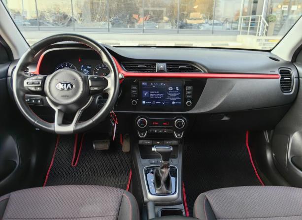 Kia Rio IV Рестайлинг с пробегом 2021 года, цена 1 465 000 рублей, 151313 км, хэтчбек, Автокод Объявления