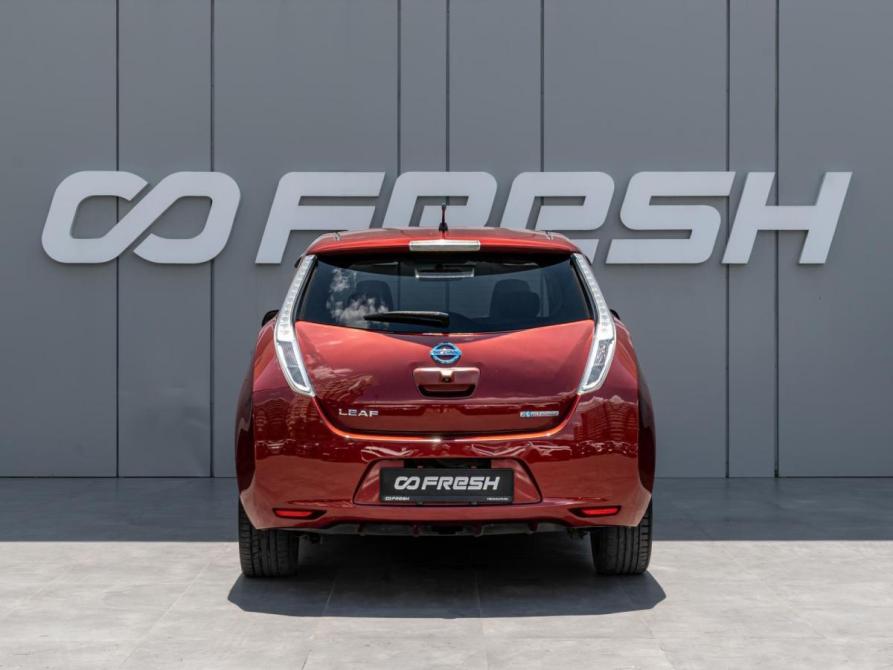 Nissan Leaf I (ZE0/AZE0) Краснодар  - изображение 4
