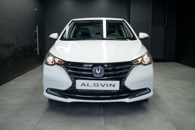 Новый Changan Alsvin 2024 года, цена 1 939 900 рублей, седан, Автокод Объявления