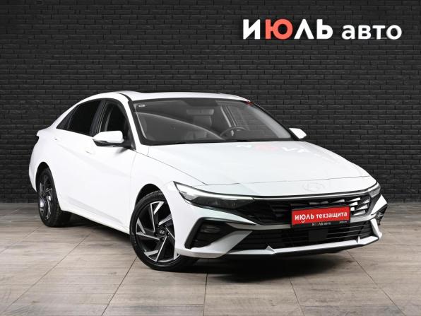 Hyundai Elantra VII (CN7) Рестайлинг с пробегом 2023 года, цена 2 165 000 рублей, 29490 км, седан, Автокод Объявления