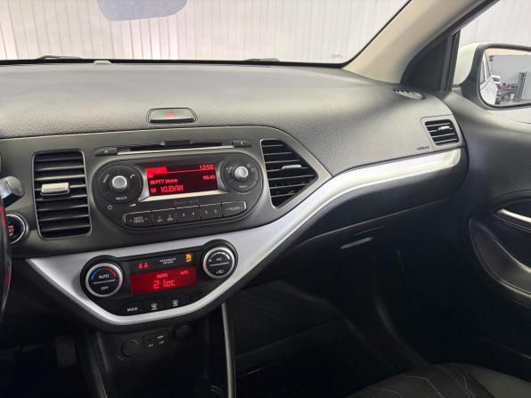Kia Picanto II Рестайлинг с пробегом 2015 года, цена 1 097 000 рублей, 154768 км, хэтчбек, Автокод Объявления