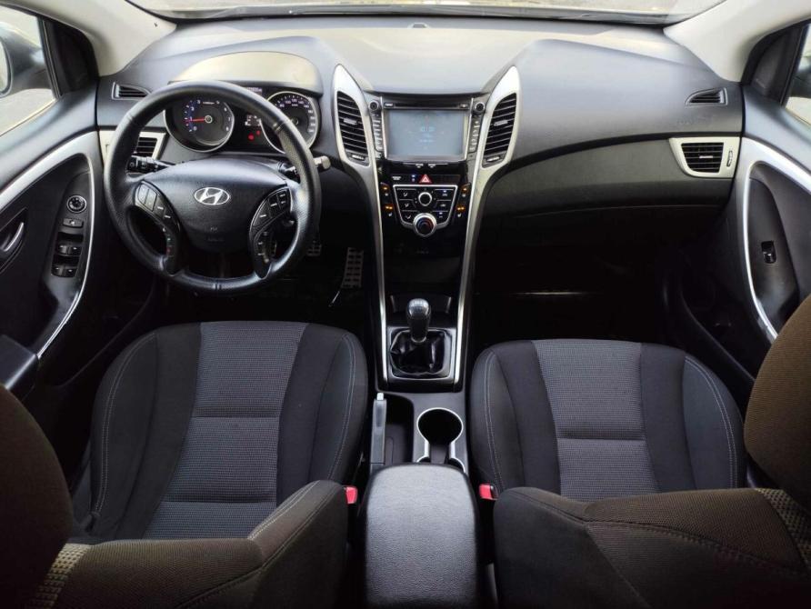 Hyundai i30 II Санкт-Петербург  - изображение 17