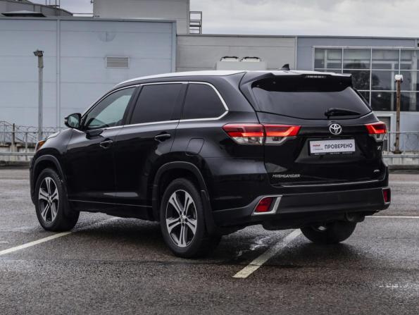 Toyota Highlander III (XU50) Рестайлинг с пробегом 2018 года, цена 3 089 000 рублей, 180000 км, внедорожник, Автокод Объявления
