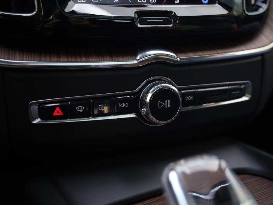 Volvo XC60 II Рестайлинг Санкт-Петербург  - изображение 22