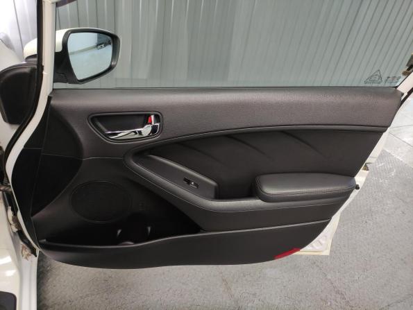 Kia Cerato III с пробегом 2016 года, цена 1 270 000 рублей, 172770 км, седан, Автокод Объявления