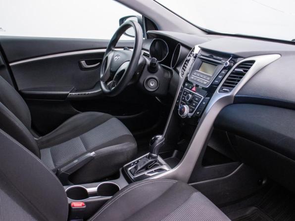 Hyundai i30 II Рестайлинг с пробегом 2015 года, цена 990 000 рублей, 275698 км, хэтчбек, Автокод Объявления