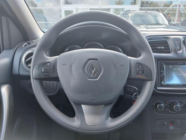 Renault Sandero II с пробегом 2018 года, цена 1 130 000 рублей, 100226 км, хэтчбек, Автокод Объявления