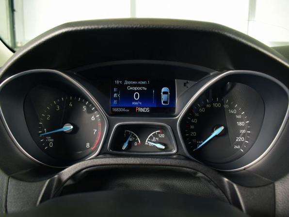 Ford Focus III Рестайлинг с пробегом 2016 года, цена 999 999 рублей, 168274 км, седан, Автокод Объявления