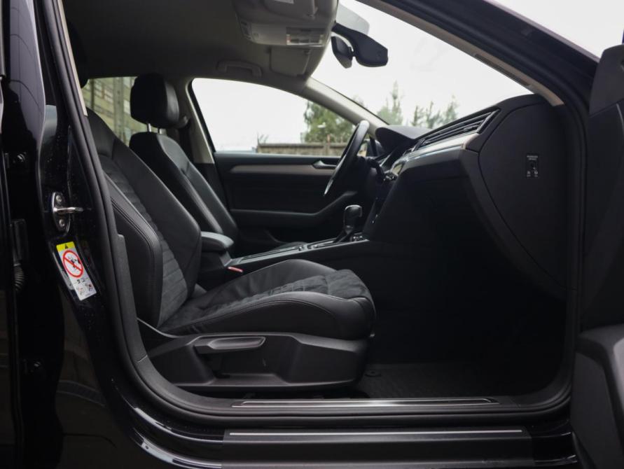 Volkswagen Passat B8 Санкт-Петербург  - изображение 24