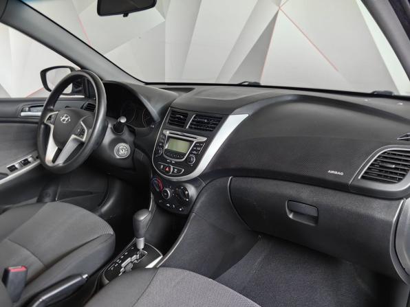 Hyundai Solaris I с пробегом 2012 года, цена 779 000 рублей, 135483 км, хэтчбек, Автокод Объявления