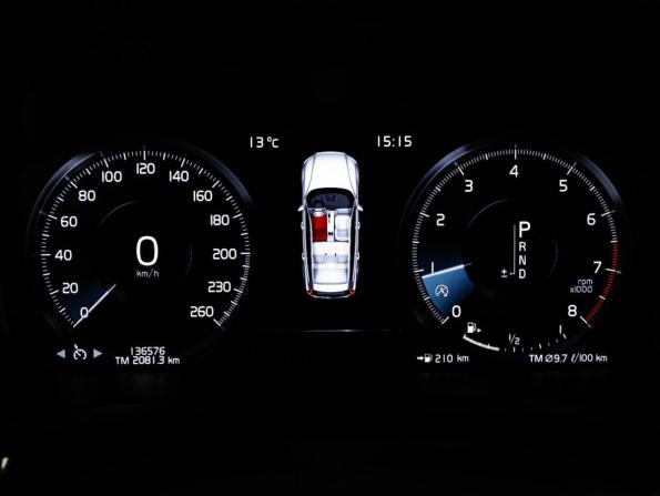 Volvo V60 Cross Country II с пробегом 2020 года, цена 3 199 000 рублей, 136575 км, универсал, Автокод Объявления