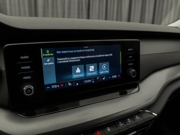 Skoda Octavia IV (A8) с пробегом 2021 года, цена 2 390 000 рублей, 63746 км, лифтбек, Автокод Объявления