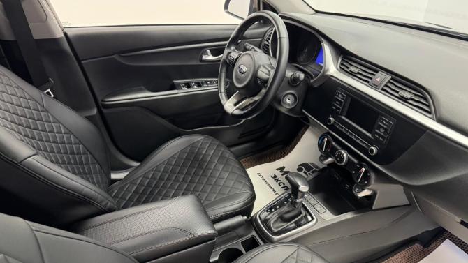 Kia Rio IV Рестайлинг с пробегом 2020 года, цена 1 450 000 рублей, 41812 км, седан, Автокод Объявления