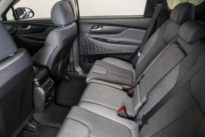 Hyundai Santa Fe IV Рестайлинг с пробегом 2021 года, цена 3 799 000 рублей, 29500 км, внедорожник, Автокод Объявления