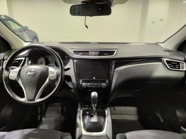 Nissan Qashqai II с пробегом 2018 года, цена 1 600 000 рублей, 66788 км, внедорожник, Автокод Объявления