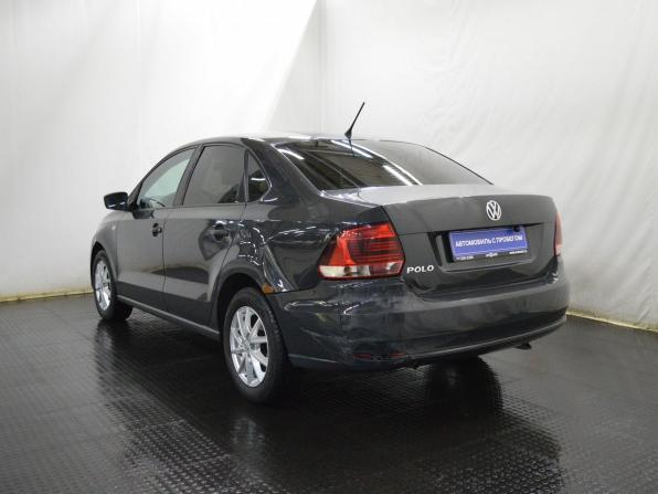 Volkswagen Polo V Рестайлинг с пробегом 2016 года, цена 975 000 рублей, 131521 км, седан, Автокод Объявления