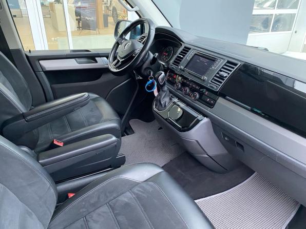 Volkswagen Multivan T6 с пробегом 2018 года, цена 4 399 000 рублей, 148525 км, минивэн, Автокод Объявления
