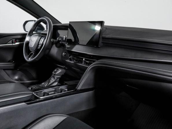 Toyota Camry IX (XV80) China Market с пробегом 2024 года, цена 3 699 000 рублей, 36194 км, седан, Автокод Объявления