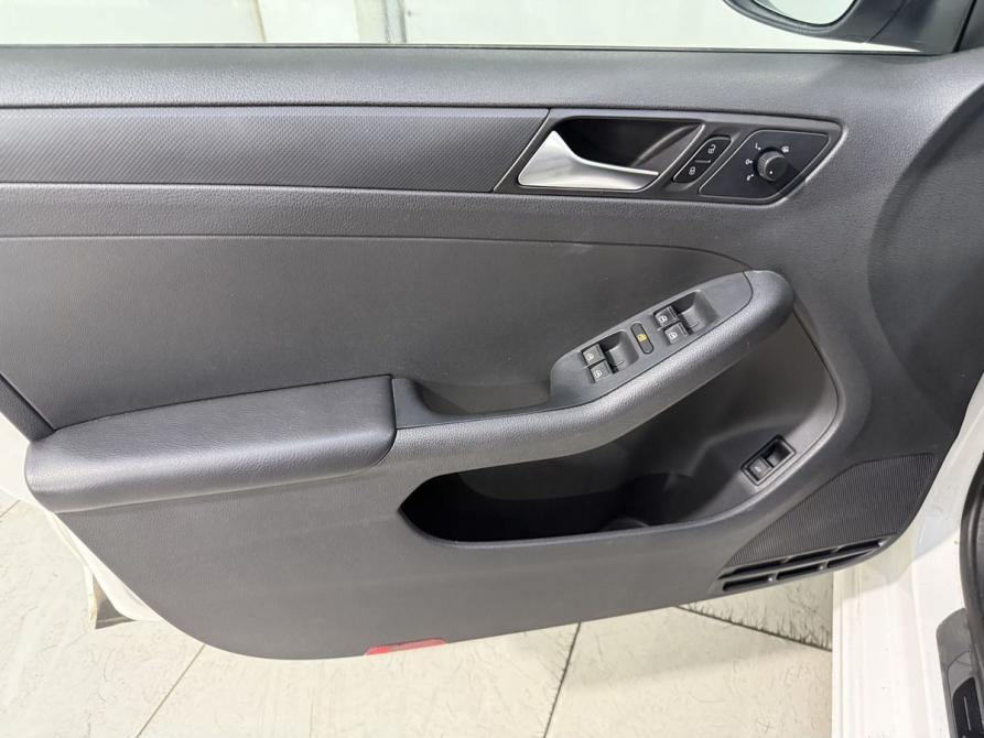 Volkswagen Jetta VI Химки  - изображение 17
