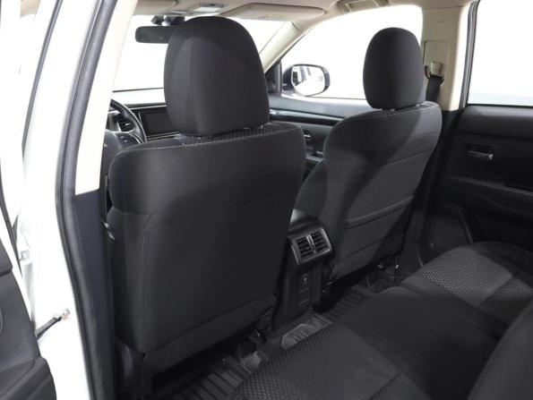 Mitsubishi Outlander III Рестайлинг 3 с пробегом 2019 года, цена 1 900 000 рублей, 244905 км, внедорожник, Автокод Объявления