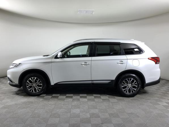 Mitsubishi Outlander III Рестайлинг 2 с пробегом 2018 года, цена 1 698 000 рублей, 155705 км, внедорожник, Автокод Объявления