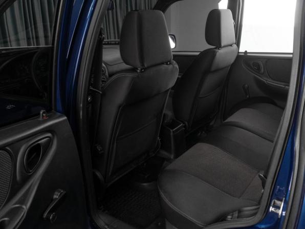 Chevrolet Niva I Рестайлинг с пробегом 2017 года, цена 699 000 рублей, 126191 км, внедорожник, Автокод Объявления