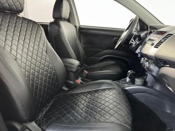 Mitsubishi Outlander II Рестайлинг с пробегом 2011 года, цена 949 900 рублей, 206000 км, внедорожник, Автокод Объявления