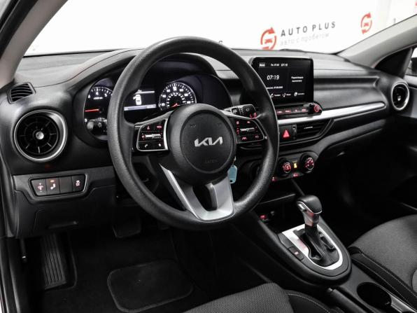 Kia Cerato IV с пробегом 2022 года, цена 1 999 000 рублей, 95546 км, седан, Автокод Объявления