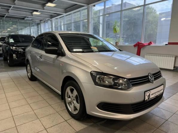 Volkswagen Polo V с пробегом 2012 года, цена 889 000 рублей, 79772 км, седан, Автокод Объявления