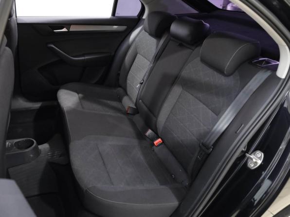 Volkswagen Polo VI с пробегом 2021 года, цена 1 529 000 рублей, 179068 км, лифтбек, Автокод Объявления