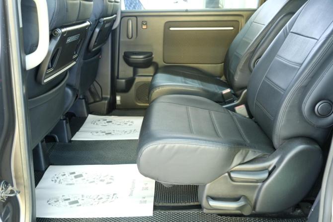 Honda Stepwgn V Рестайлинг с пробегом 2017 года, цена 2 129 000 рублей, 121000 км, минивэн, Автокод Объявления