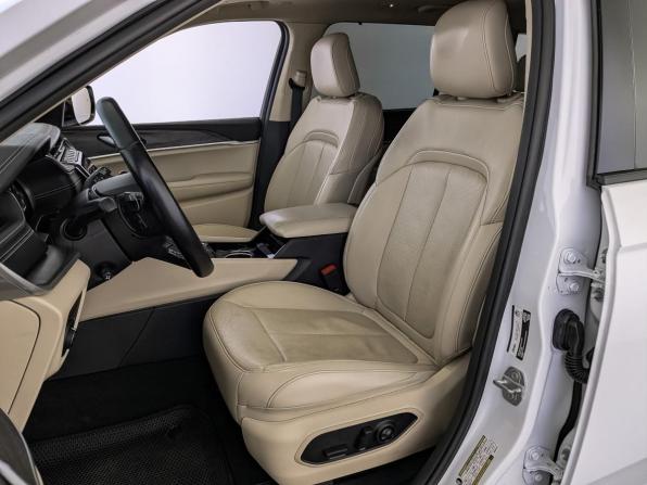 Jeep Grand Cherokee V (WL) с пробегом 2022 года, цена 5 840 000 рублей, 67525 км, внедорожник, Автокод Объявления