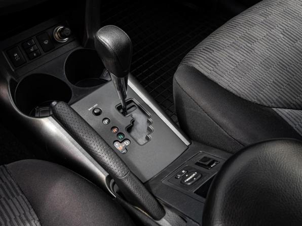 Toyota RAV4 III (XA30) Рестайлинг с пробегом 2011 года, цена 1 290 000 рублей, 194920 км, внедорожник, Автокод Объявления