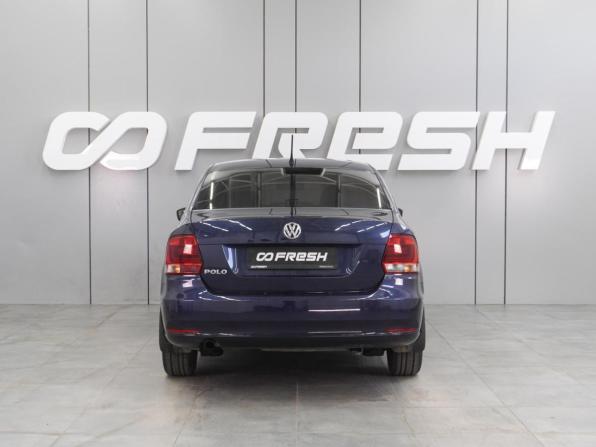 Volkswagen Polo V Рестайлинг с пробегом 2016 года, цена 954 000 рублей, 113628 км, седан, Автокод Объявления