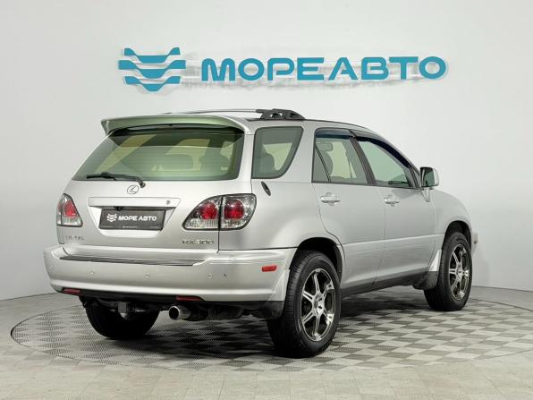 Lexus RX I с пробегом 2001 года, цена 900 000 рублей, 147044 км, внедорожник, Автокод Объявления