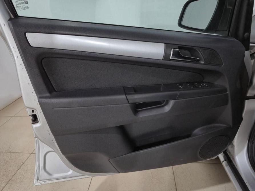 Opel Zafira B Рестайлинг Альметьевск  - изображение 7