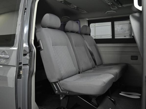 Volkswagen Caravelle T5 Рестайлинг с пробегом 2011 года, цена 1 799 000 рублей, 165000 км, минивэн, Автокод Объявления